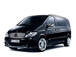 hampton vip mercedes limo